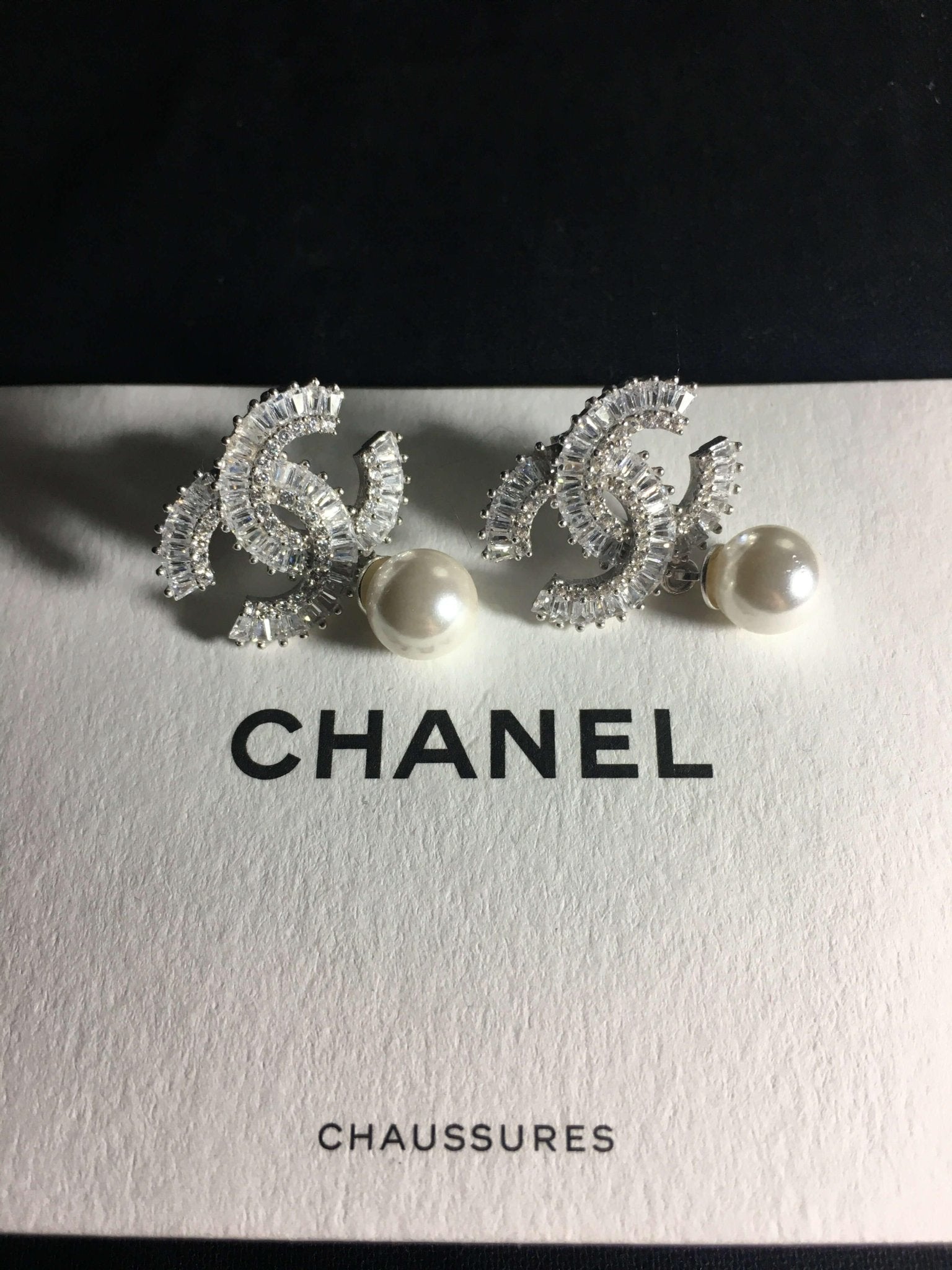 Vintage Chanel Pearl Bomb Drop Earrings | Vintage | Jennifer Gibson  Jewellery